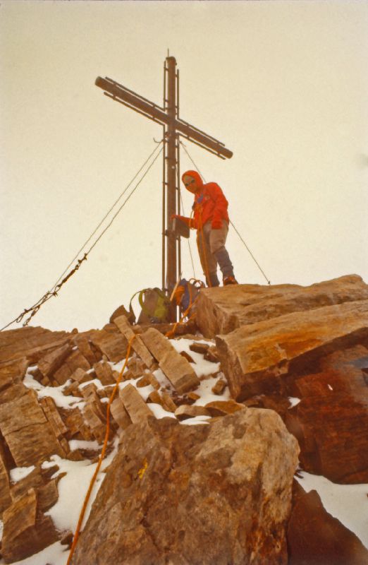 Gefrorene Wandspitze (315 Bildaufrufe)