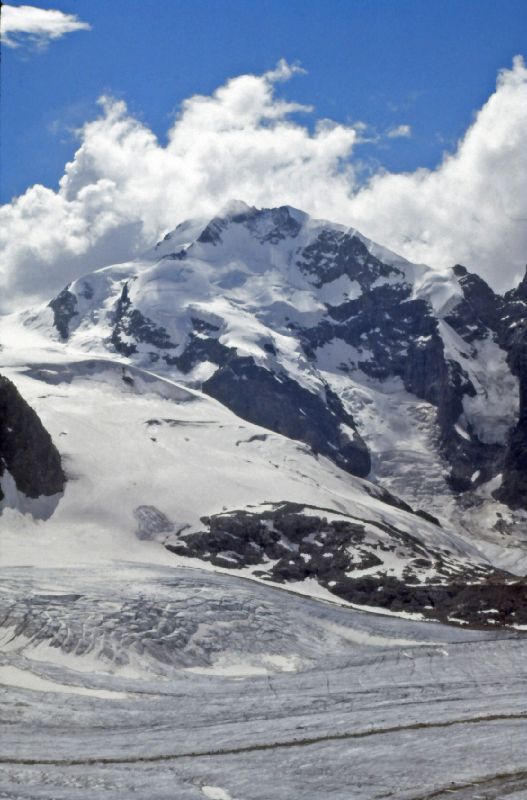Munt Pers, Piz Bernina (300 Bildaufrufe)