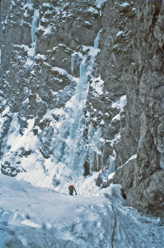 Feuersteinmauer (277 Bildaufrufe)