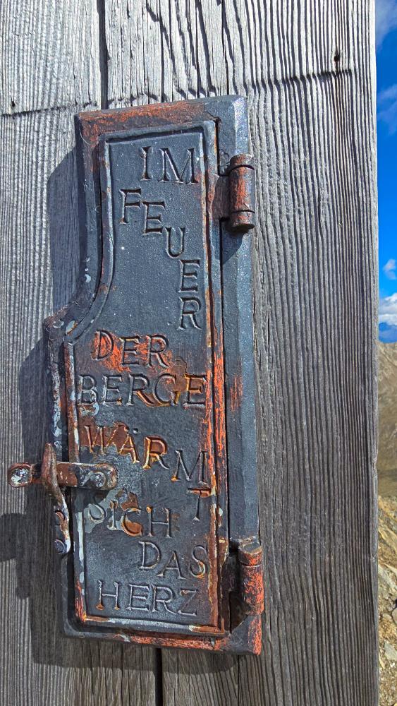 Wei&szlig;e Spitze (63 Bildaufrufe)