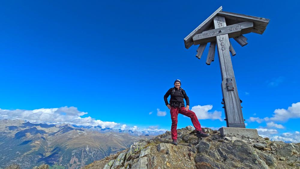 Weiße Spitze (52 Bildaufrufe)